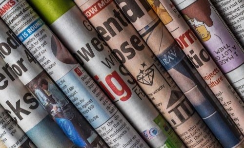 Zeitungsstapel